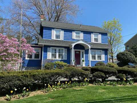 3665 Lufberry Avenue, Wantagh, NY 11793