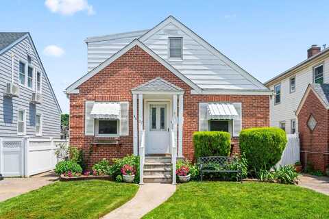 46-27 195th Street, Flushing, NY 11358