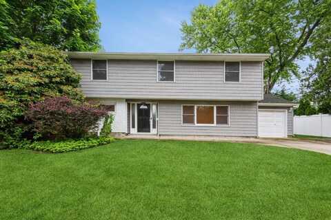 184 N Atlanta Avenue, Massapequa, NY 11758