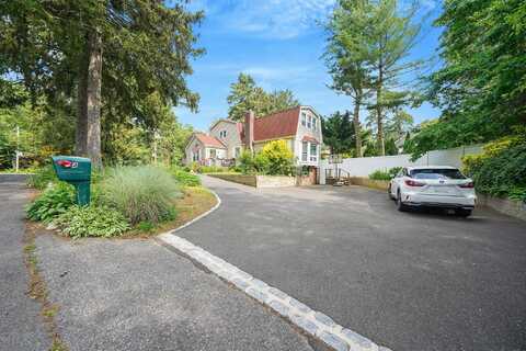 4 Kellum Street, South Huntington, NY 11746