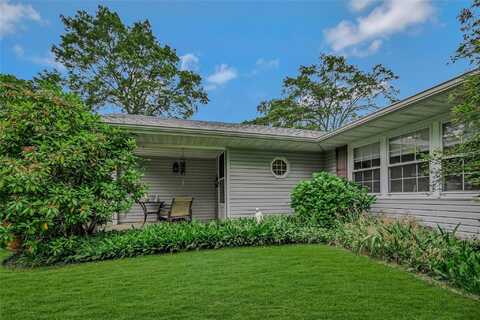 151 Laurance Lane, Ridge, NY 11961