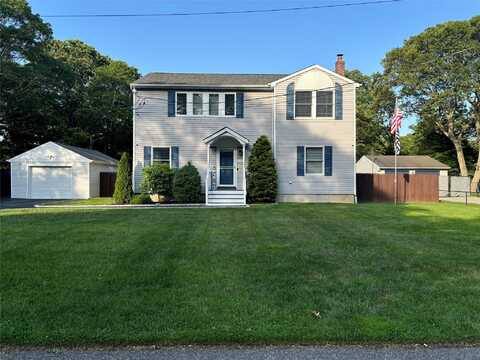 295 Whittier Drive, Mastic Beach, NY 11951
