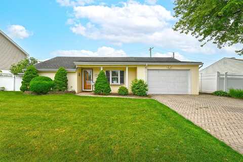 4281 Ludwig Lane, Bethpage, NY 11714