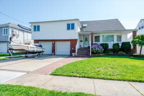 3478 Woodward Street, Oceanside, NY 11572