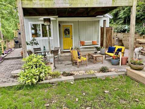 20 High Street, Port Washington, NY 11050