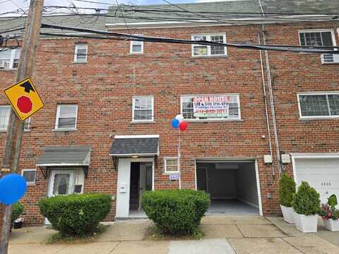 4642 Murdock Avenue, Bronx, NY 10466
