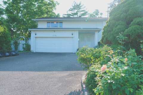 23 Clinton Lane, Jericho, NY 11753