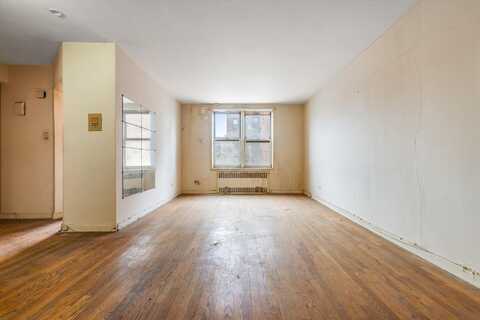 67-30 Clyde Street, Forest Hills, NY 11375