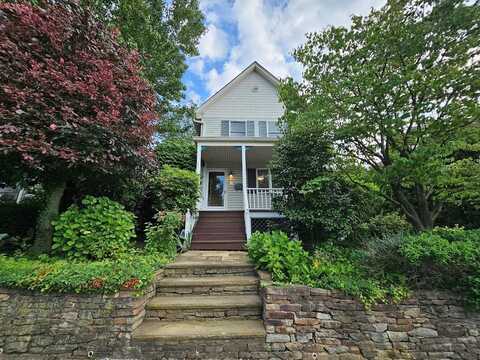 10 Covert Street, Port Washington, NY 11050