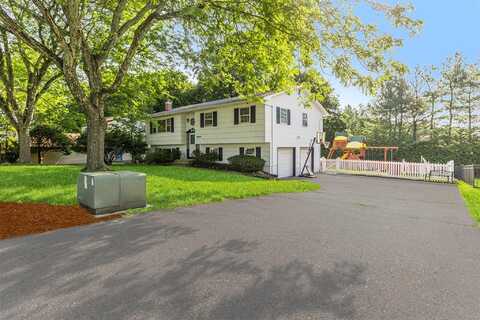 18 Lancaster Drive, Suffern, NY 10901