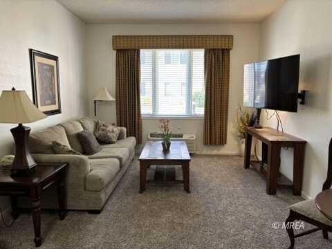555 Highland Dr, Mesquite, NV 89027