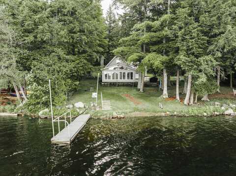 88 Whites Pond Road, Palmyra, ME 04965