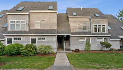 146 West Grand Avenue, Old Orchard Beach, ME 04064
