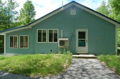 803 Main Road, Burlington, ME 04417