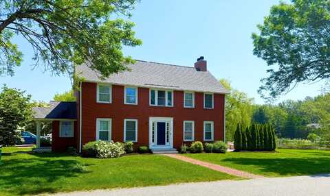 1 Ephraim Tyler Way, Kennebunk, ME 04043