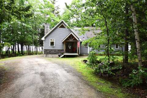 107 Shady Lane, Newport, ME 04953