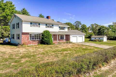 54 Pine Ledge Road, Bangor, ME 04401
