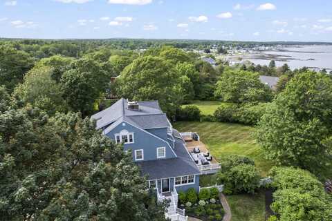 8 Roaring Rock Road, York, ME 03909