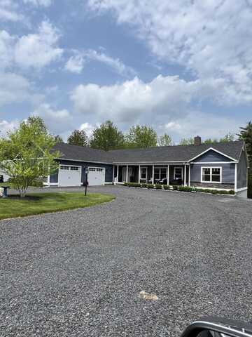 72 Cedar Street, Calais, ME 04619