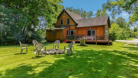 30 Troy Road, Burnham, ME 04922