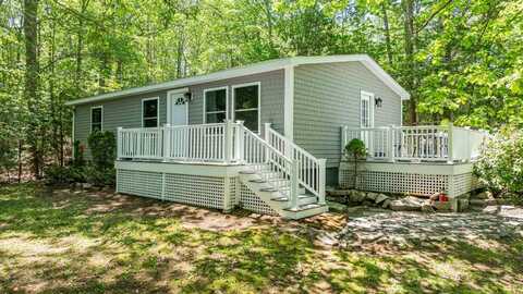 2 McKenna Lane, York, ME 03909