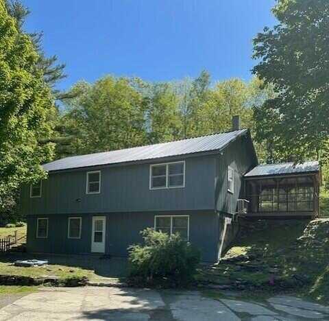 2073 Western Avenue, Newburgh, ME 04444