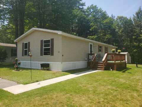 90 Maple Drive, Gorham, ME 04038