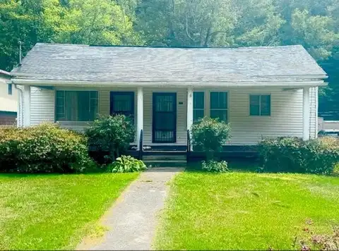 14091 Rocket Boys Dr., WAR, WV 24892