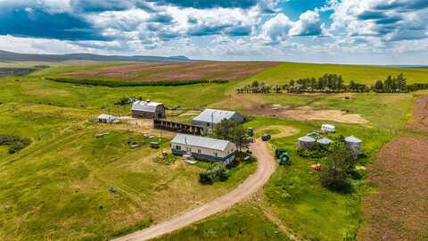 981 Cora Creek Road, Raynesford, MT 59469