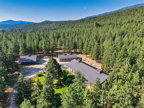 3359 McIntosh Lane, Darby, MT 59829