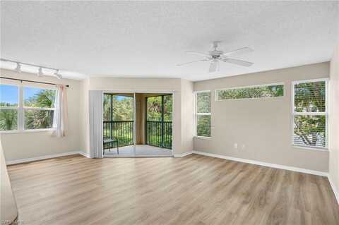8851 Colonnades, BONITA SPRINGS, FL 34135