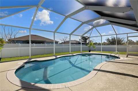 2933 NW 25th, CAPE CORAL, FL 33993