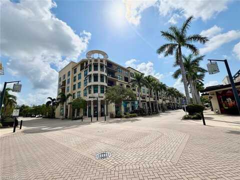 9115 Strada, NAPLES, FL 34108