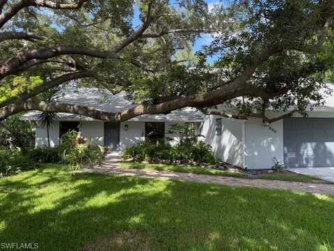 660 York, NAPLES, FL 34109