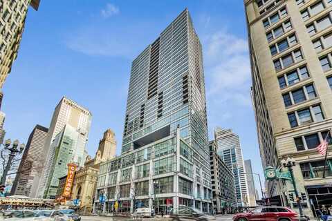 8 E Randolph Street, Chicago, IL 60601