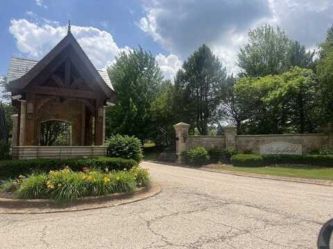 18n647 Ridgefield Boulevard, Huntley, IL 60142