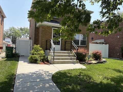 2119 S 20th Avenue, Broadview, IL 60155