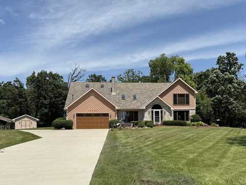 10407 Winn Road, Richmond, IL 60071