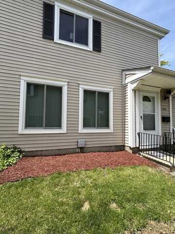 1595 Cove Drive, Prospect Heights, IL 60070
