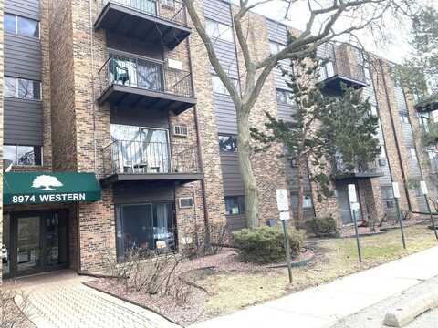 8974 N Western Avenue, Des Plaines, IL 60016