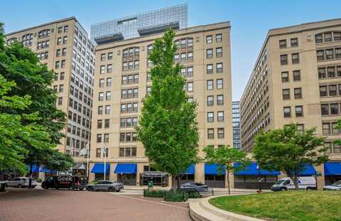 680 S Federal Street, Chicago, IL 60605
