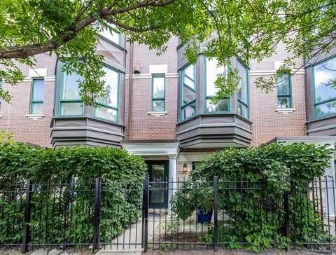 1215 N Sedgwick Street, Chicago, IL 60610