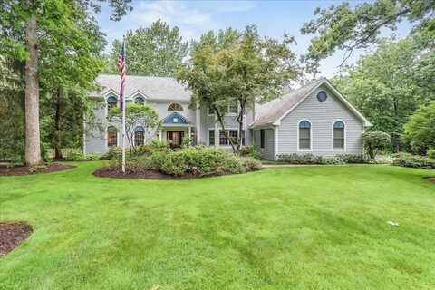 1490 S Ridge Road, Lake Forest, IL 60045