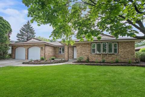121 S Knollwood Drive, Schaumburg, IL 60193