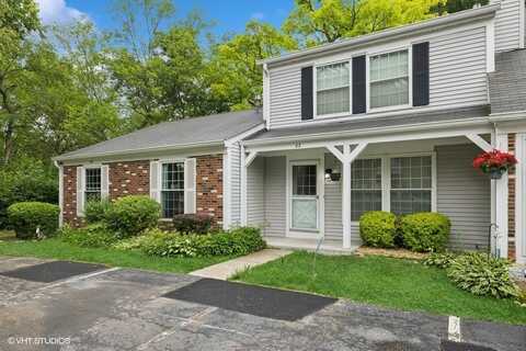 82 Hickory Lane, Cary, IL 60013