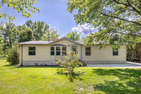 14171 N 2150 East Road, Pontiac, IL 61764