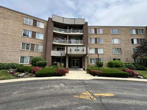 900 E Wilmette Road, Palatine, IL 60074