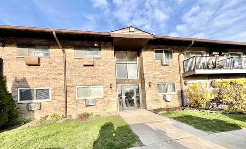 802 E Old Willow Road, Prospect Heights, IL 60070