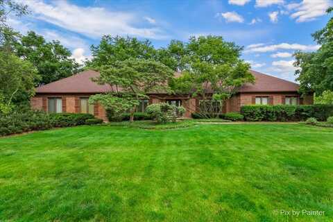 28w270 Flanders Lane, Winfield, IL 60190