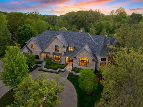 1010 Glenbriar Court, Saint Charles, IL 60174